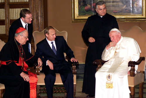 Russian President Vladimir Putin meeting Pope John Paul II