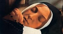 Bernadette Soubirous photo