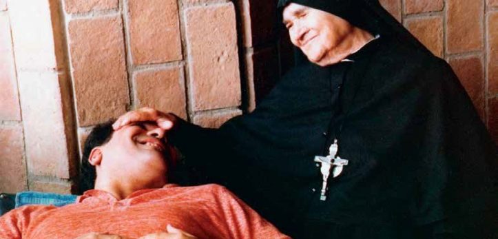 Blessed Mother Esperanza Apostle of Divine Mercy