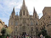 Собор Святого Креста и Святой Евлалии, Барселона, Испания