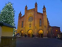 Собор Святого Лаврентия, Альба, Италия