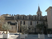 Церковь Святого Сиффредия, Карпантра, Франция