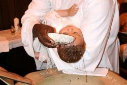 Чи можна викреслити хресних із свідоцтва про Хрещення?
